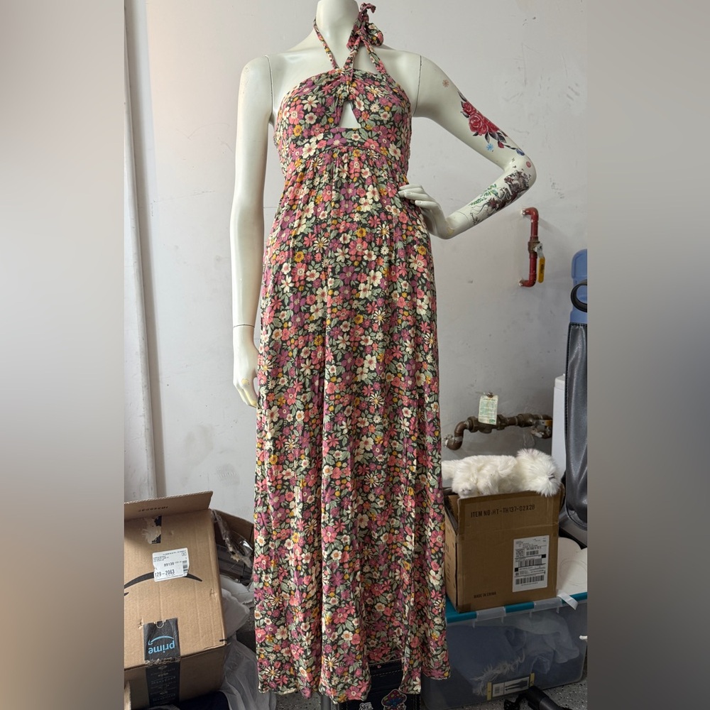 Spring floral halter spring dress maxi floral dress stretchy tube halter dress
